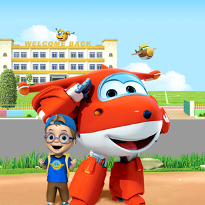 外国舔老女人阴道
