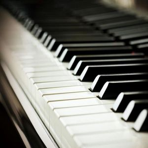 外国舔老女人阴道
